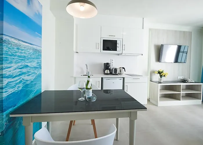 Montana Club 3* Пуэрто дель Кармен