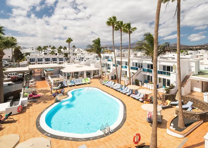 Montana Club Otel Puerto del Carmen (Lanzarote)