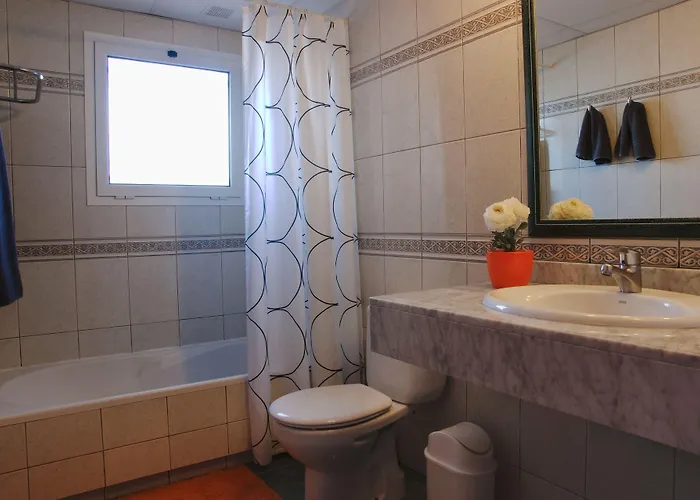 Montana Club Otel Puerto del Carmen (Lanzarote)