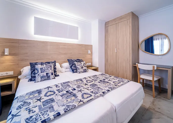 Montana Club Otel Puerto del Carmen (Lanzarote)