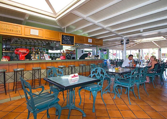 Montana Club 3* Puerto del Carmen (Lanzarote)