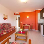 Montana Club Hotel 3*